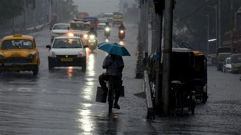 Extremely Heavy Rains To Pound Bihar Jharkhand West Bengal And Sikkim