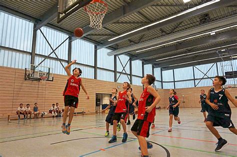 Basketball Doppelstädter feiern zwei Siege Wiha Panthers