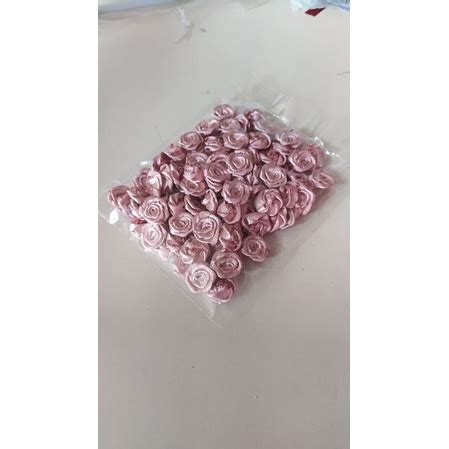 Florzinha rococó pacote 120 unid Lembrancinha artesanato lingerie Shopee Brasil