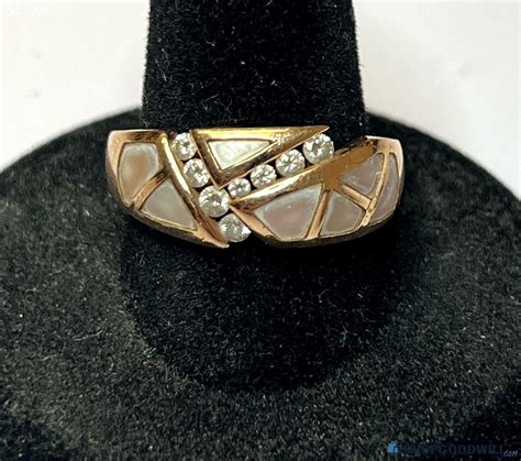 KABANA 14K GOLD MOTHER OF PEARL DIAMOND RING 5 8G Shopgoodwill