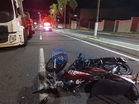 Campo Belo Homem fica gravemente ferido após sofrer queda de moto