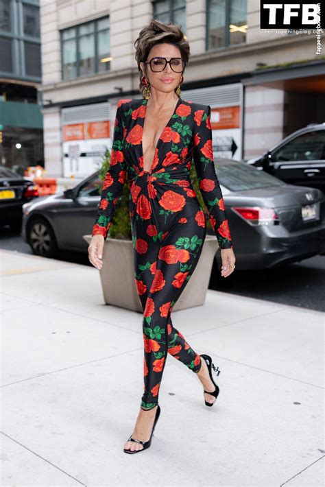 Lisa Rinna Nude OnlyFans Leaks Fappening Page FappeningBook