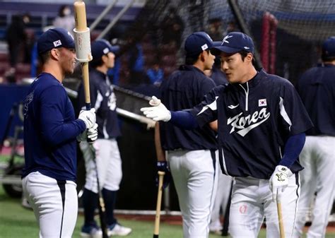 에드먼 김하성 Mlb 출신 내야 키스톤 콤비 포토 네이트 스포츠