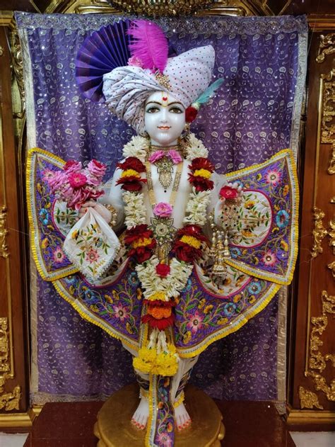 Friday Lord Shree Swaminarayan Shree Ghanshyam