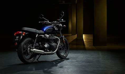 2024 Triumph Bonneville T100 Blue Stealth Edition Guide • Total Motorcycle