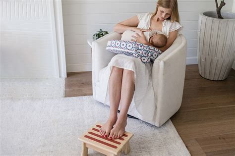 My Brest Friend Nursing Pillow Ideal Breastfeeding Setup