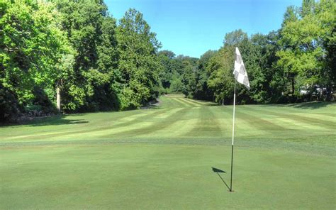 Four Seasons Country Club - Missouri Golf Tour