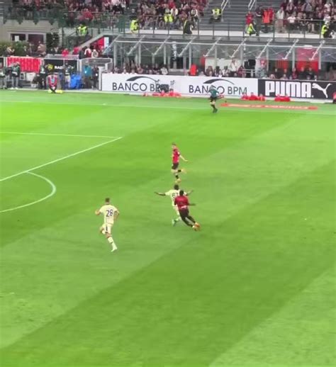 AC Milan FR on Twitter Combien de fois tas vu cette vidéo