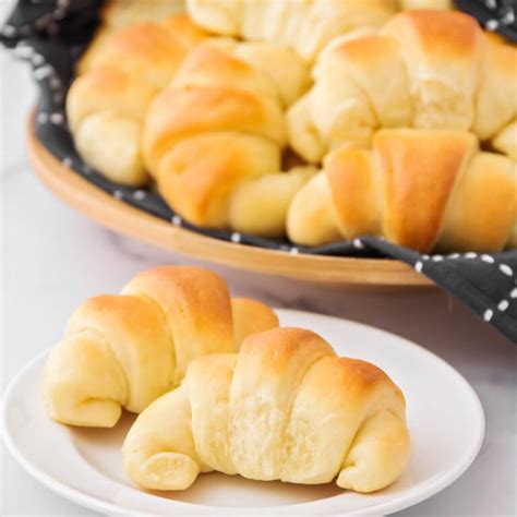 Quick + Easy Crescent Rolls + VIDEO | Lil' Luna