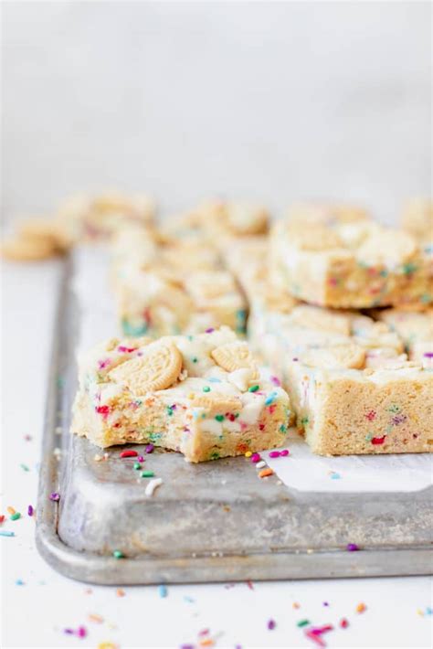 Funfetti Cookie Bars • Krolls Korner