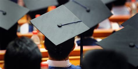 I've Graduated.. But Don't Have a Job. Now What? | HuffPost