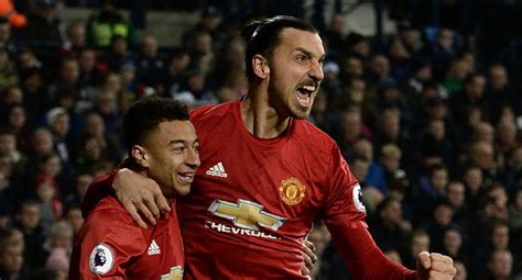 Zlatan Ibrahimovic anotó dos golazos y Manchester United venció a West