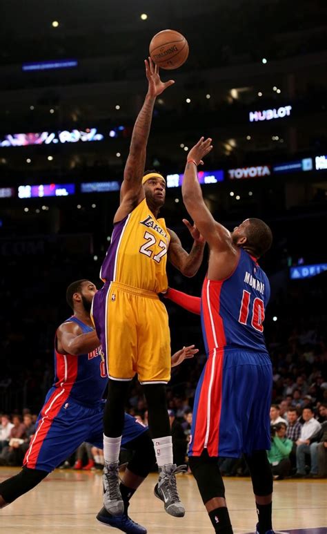 Photos: Lakers vs. Pistons (3/10/15) Photo Gallery | NBA.com