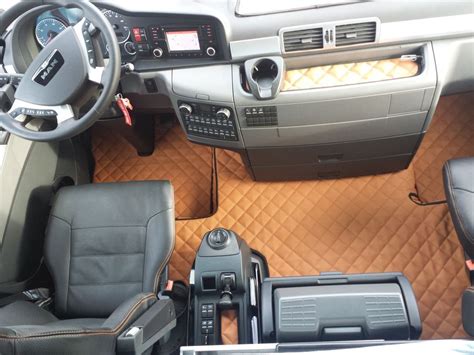 Ман Тгх Фото Кабины — Картинки фотографии