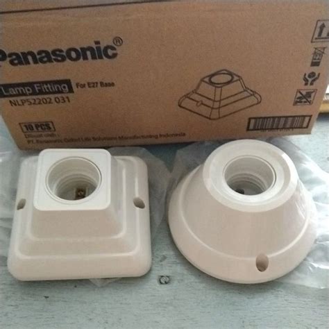 Jual Panasonic Fitting Plafon Bulat Dan Kotak Warna Putih Fiting