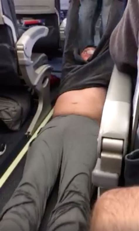 United Airlines Passenger Forcibly Dragged Off Overbooked Flight In