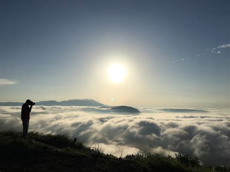 早朝の阿蘇で最高の雲海！ Life Up