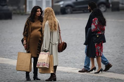 Lenu, Lila and Gigliola in season four. New screenshots : r/mybrilliantfriendhbo