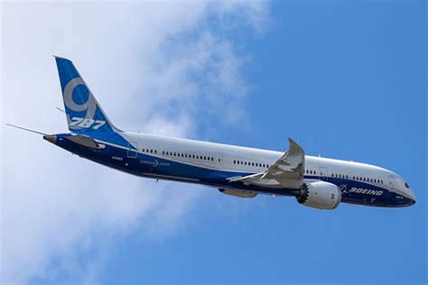 Boeing 777 versus 787: What Is The Difference Between?