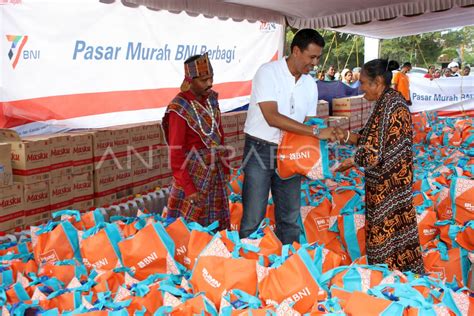 Pasar Murah Bni Di Maumere Antara Foto