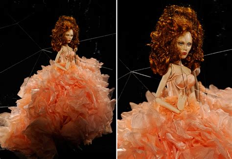 As Marionetes Couture De Fause Haten Harper S Bazaar Moda Beleza E