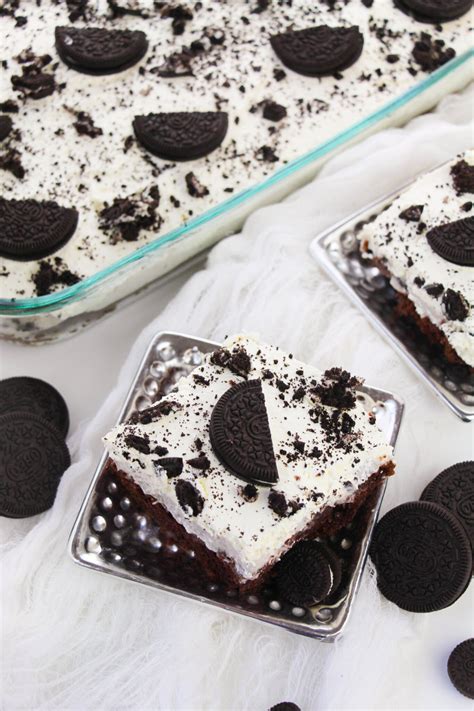 Indulge In This Easy Oreo Poke Cake Recipe For Dessert Tonight