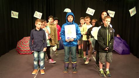 Camion des mots Classe de CE2 2ème groupe École élémentaire de Saint