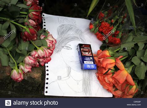 Amy Winehouse Death Hi Res Stock Photography And Images Alamy