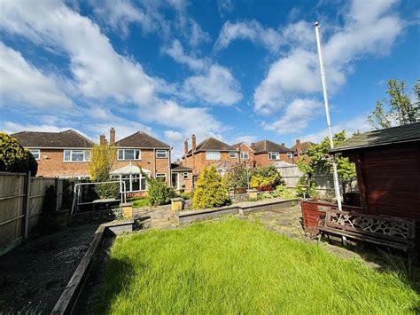 Landor Road Whitnash Leamington Spa 3 Bed Detached House For Sale £