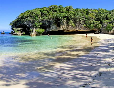 Images of New Caledonia Beaches