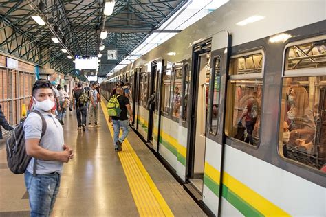 Aproveche Metro De Medell N Prestar Servicio Gratuito Por Cumplea Os