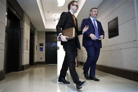 Ted Cruz Recommits To 2024 Senate Run Cbs News