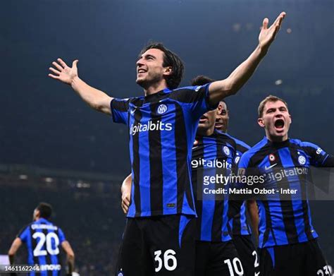 16457 Atalanta Inter Photos And High Res Pictures Getty Images