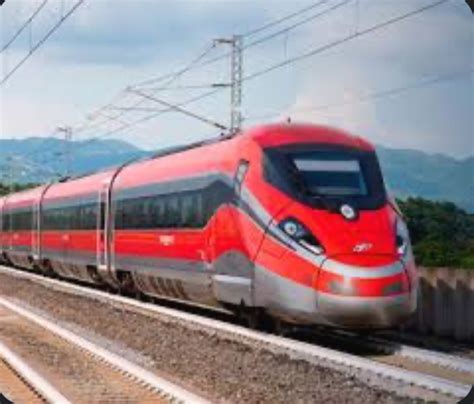 Torino un bambino di 9 anni è stato travolto e ucciso da un treno a