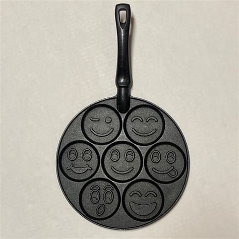 Nordic Ware Kitchen Nordic Ware Emoticon Smiley Face 7 Emojis Pancake Griddle Pan Poshmark