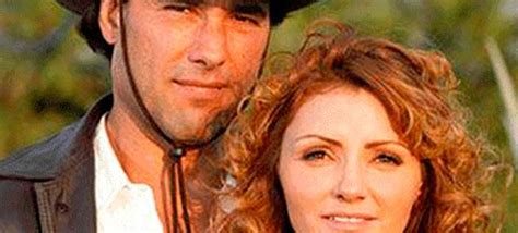 Eduardo Y Ez Y Ang Lica Rivera Estrenan Romance Actualidad Los