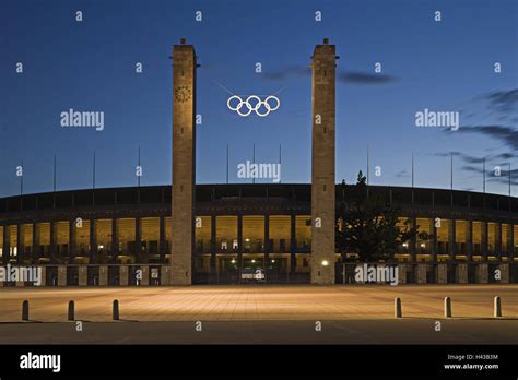 Berlin olympic stadium architecture hi-res stock photography and images ...