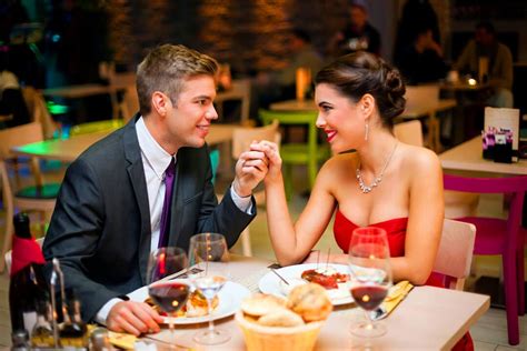 7 Achievement Tips For A Wedding Anniversary Celebration Meredith