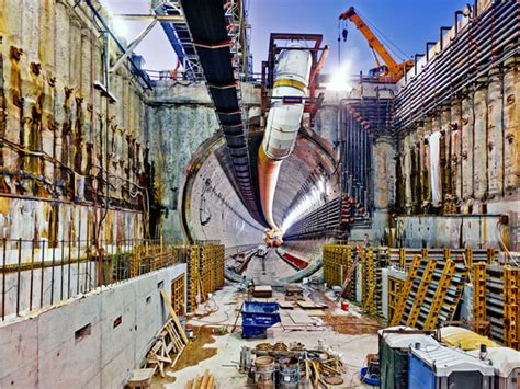 They Re Finally Freeing Bertha The Biggest Tunnel Boring Machine In