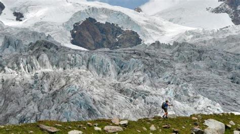 Sconfortante In Valle D Aosta Scomparsi 32 Ghiacciai In 20 Anni