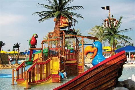 Pirate’s Bay Waterpark| Aquatics International Magazine