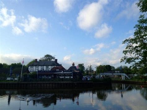 Menu At Anchor Inn Pub And Bar Yalding