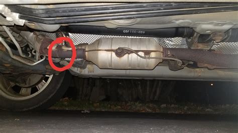 2012 Mitsubishi Outlander Pipe Is Cracked Before The Catalytic