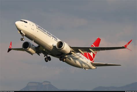 TC LCB Turkish Airlines Boeing 737 8 MAX Photo By Karl Dittlbacher ID