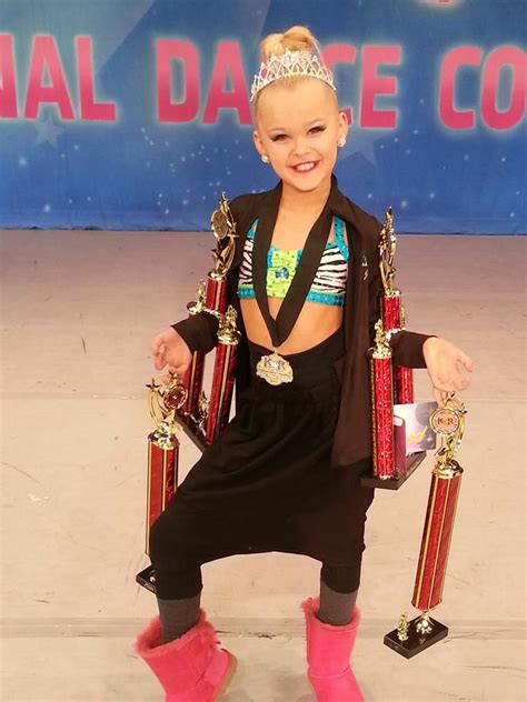 Winnnneerrrrr Jojo Siwa Instagram Jojo Siwa Outfits Dance Moms Pictures