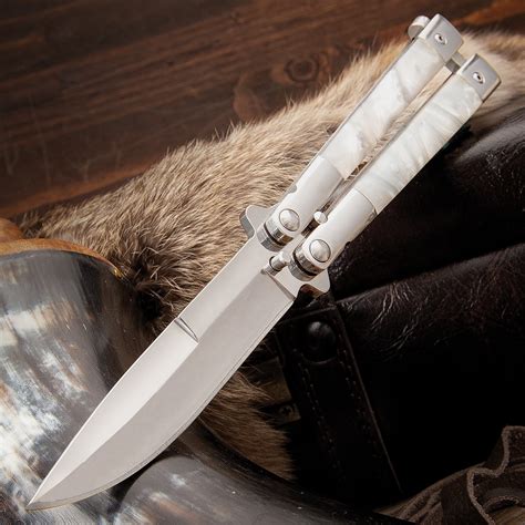 Classic Butterfly Knives | Cutlery USA