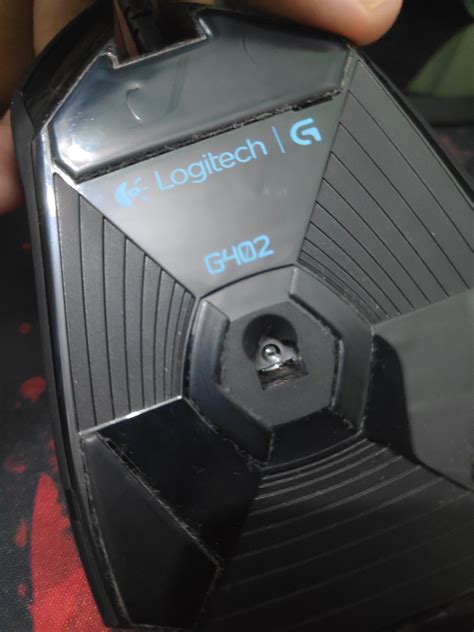 Guys Logitech G Has The Sensor Light On Or Off I Am Worried Is It