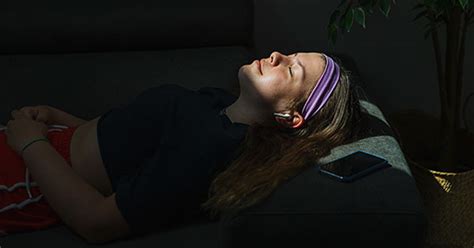 The 9 Best Free Sleep Meditation Apps - PureWow