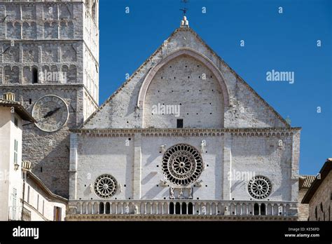 Romanesque Cattedrale Di San Rufino Assisi Cathedral Of Saint Rufinus Of Assisi In Assisi