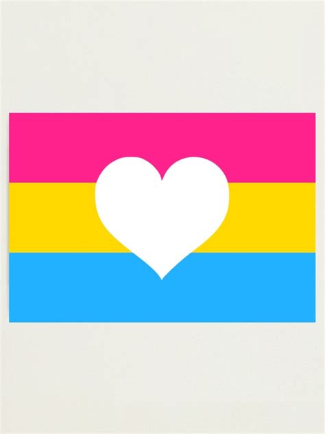 Lámina Fotográfica «recorte Del Corazón Del Orgullo Pansexual De